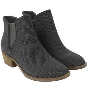 kensie Women's GERONA Ankle Boot, Grey, 8.5 M US